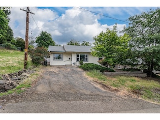 731 NE Casper St, Roseburg, OR 97470