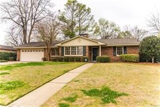 1826 Fairforest Dr, Montgomery, AL 36106