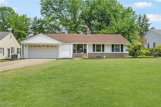1077 Brandon Rd, Cleveland, OH 44112