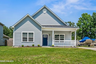 212 Robert Alan Dr, Jacksonville, NC 28546