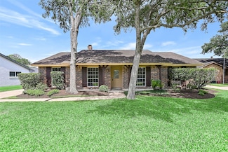 5014 Encino Ct, Friendswood, TX 77546