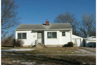 630 E Division St, Colfax, IA 50054