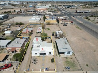 7245 1/2 Dale Rd, El Paso, TX 79915
