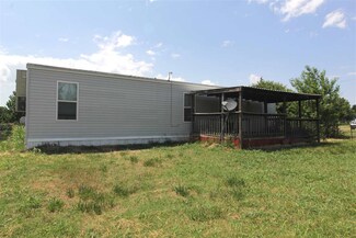 9321 E 2nd Ave, Stillwater, OK 74074