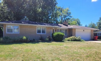 2205 Welland Dr, Champaign, IL 61821