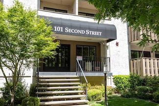 101 2nd St Unit 2, Los Altos, CA 94022