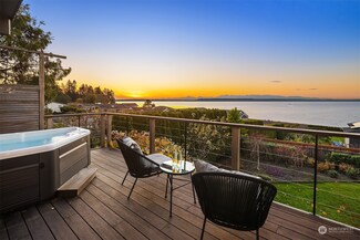 711 Driftwood Place, Edmonds, WA 98020