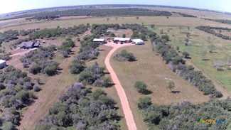 2320 Farm To Market Road 1686, Victoria, TX 77905