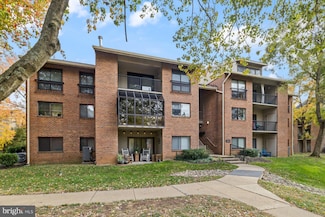 304 Hilltop Ln, Annapolis, MD 21403