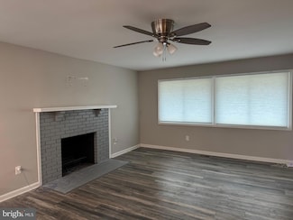 933 Golden West Way, Lusby, MD 20657