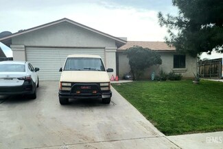 7401 Letty Ave, Lamont, CA 93241