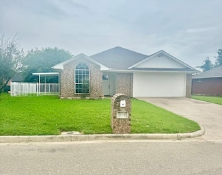 408 Summer Tree Ln, Springtown, TX 76082