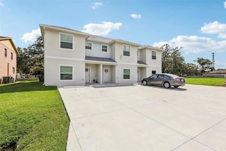 1102 Fox Lake Dr, Lakeland, FL 33809