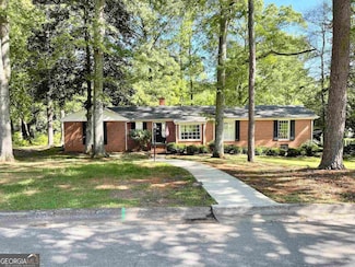 671 Brook Cir, Griffin, GA 30224
