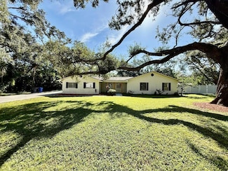 15611 Walden Ave, Tampa, FL 33618