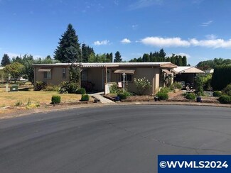 450 SE Lacreole (#11) Dr Unit 11, Dallas, OR 97338