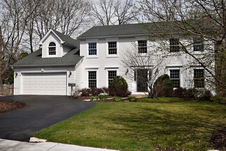 40 Horne St, Saint Charles, IL 60174