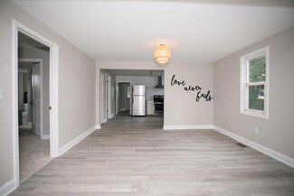 5 2nd St, Winchester, KY 40391