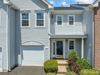 10 Hampton Place Unit E, East Brunswick, NJ 08816