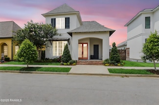 102 Catamaran Dr, Youngsville, LA 70592
