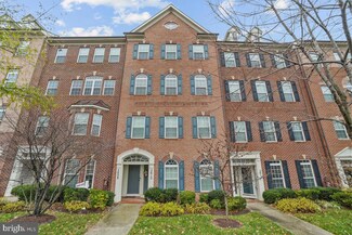 3608 Carriage Hill Dr, Frederick, MD 21704