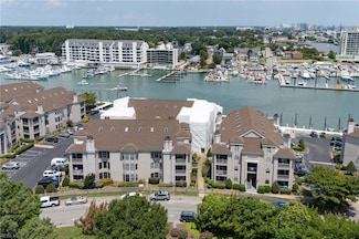 407 Harbour Point Unit 303, Virginia Beach, VA 23451