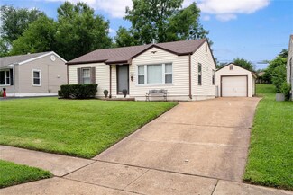 3223 Saint Joachim Ln, Saint Ann, MO 63074