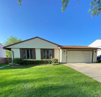 620 Sycamore Rd, Buffalo Grove, IL 60089
