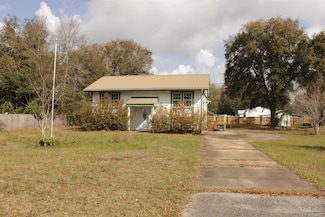 4398 N Spencer Field Rd, Milton, FL 32571