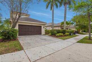 1694 Primrose Dr, Weston, FL 33327