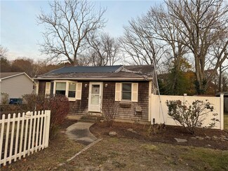 207 North Rd, Wakefield, RI 02879