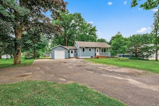 2959 Edgerton St, Saint Paul, MN 55117