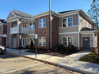 618 Weather Ridge Ln Unit 28, Cary, NC 27513