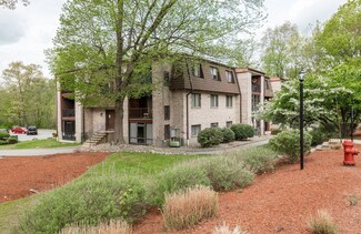 7 Greenbriar Dr Unit 303, North Reading, MA 01864