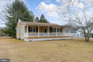 1856 York Ave, Williamstown, NJ 08094