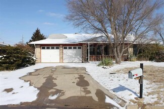 6710 SW Delta Cir, Lawton, OK 73505