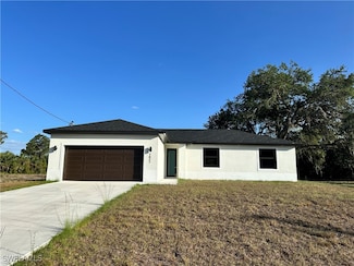 1421 Jabara Cir, Labelle, FL 33935