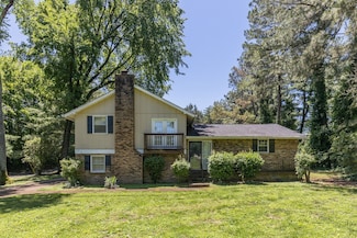705 Hogan Rd, Nashville, TN 37220