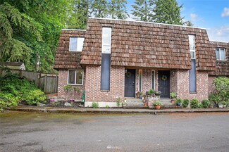 9025 236th St SW Unit 1, Edmonds, WA 98026