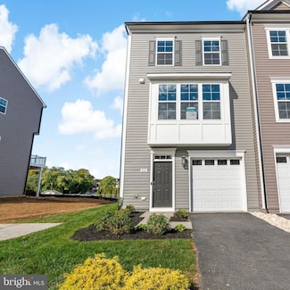 214 Monteith Dr, Winchester, VA 22601