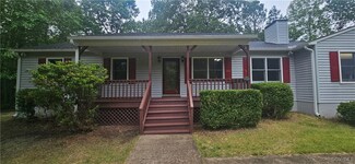 11820 Coach Dr, North Dinwiddie, VA 23805