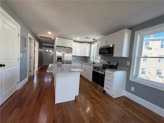 93 Ledge St Unit 2, Providence, RI 02904
