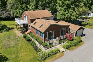 2 Ridgefield Rd, Merrimac, MA 01860