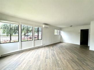 5302 Colfax Ave, Los Angeles, CA 91601
