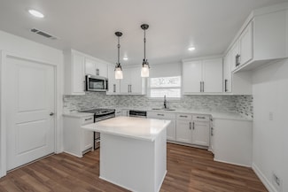 503 Woodacre Dr, Dallas, TX 75241