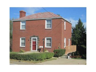 317 Hoffman Rd, Pittsburgh, PA 15212