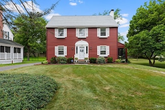 104 Hillsboro Pkwy, Syracuse, NY 13214