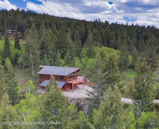 3190 Sorensen Creek Dr, Victor, ID 83455