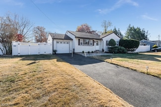 1565 W 6th St, Piscataway, NJ 08854