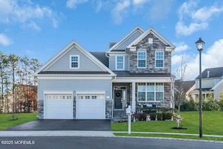 7 Farnham Ct, Forked River, NJ 08731
